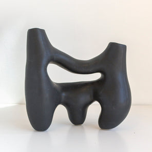 Symbiosis Clay Vase - Charcoal Black